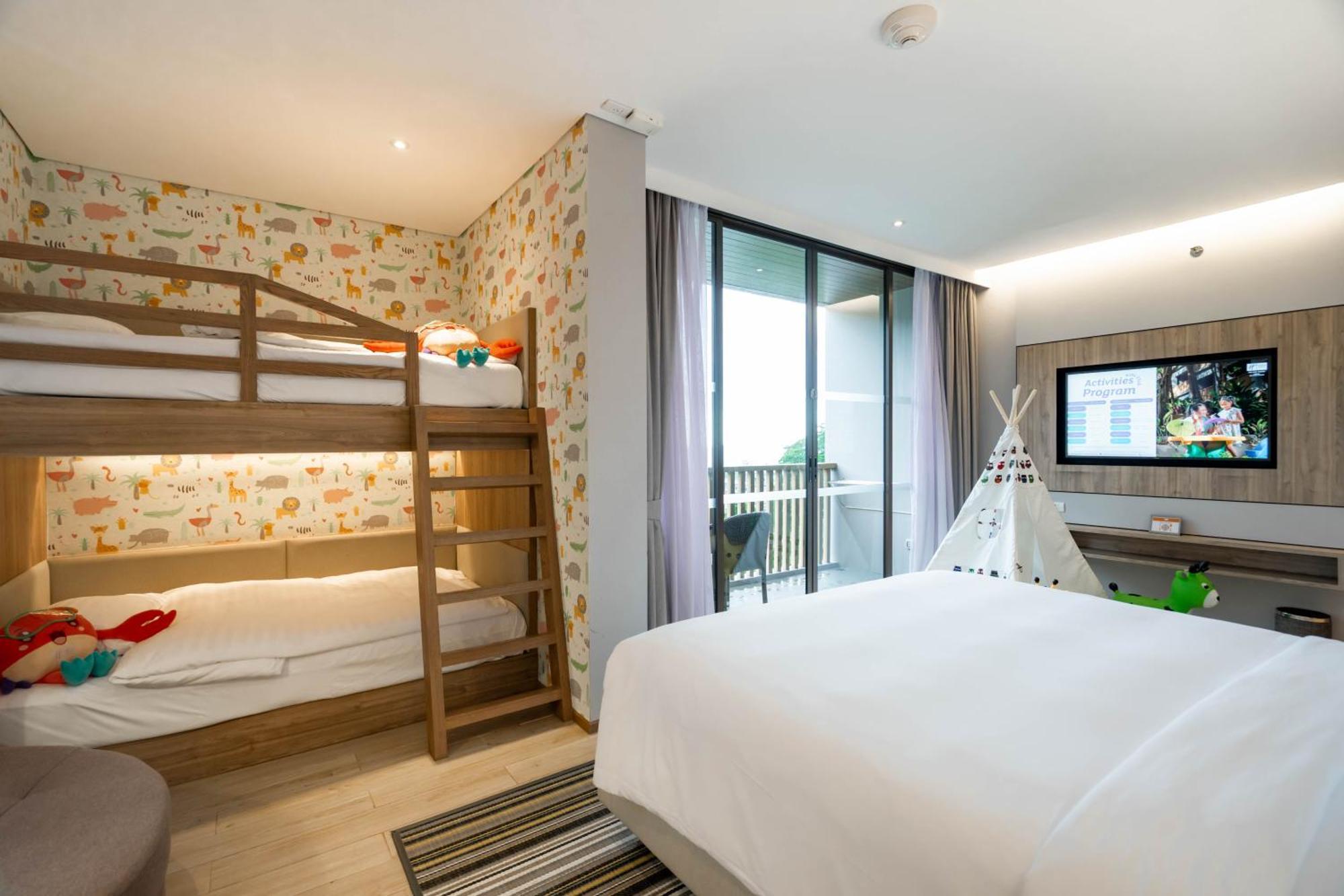 ฮอลิเดย์ อินน์ รีสอร์ต กระบี่ อ่าวนาง บีช - โรงแรมในเครือ Ihg Ao Nang ภายนอก รูปภาพ